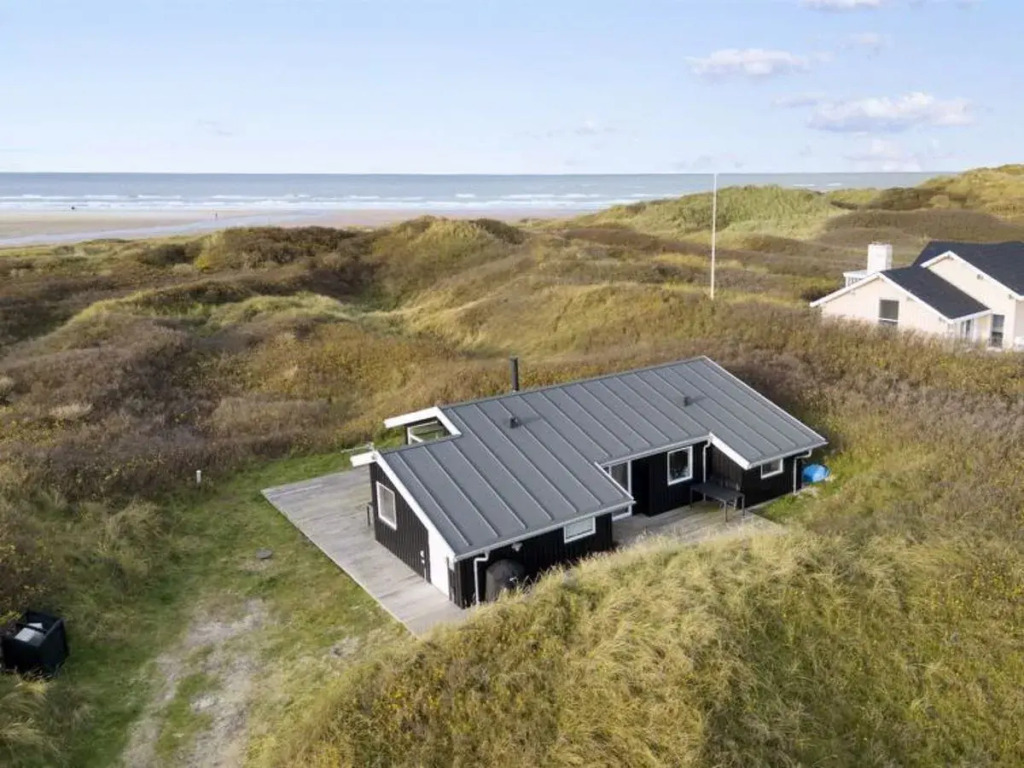 "Mirla" - 50m from the sea in NW Jutland