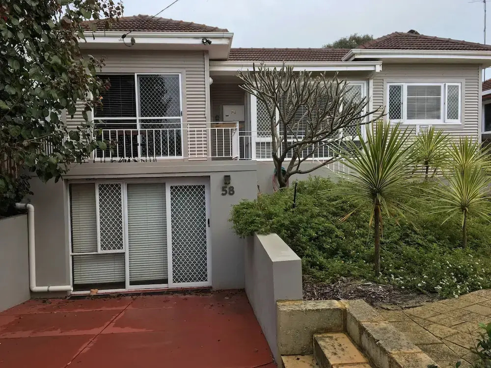 Trigg Beach Cottage