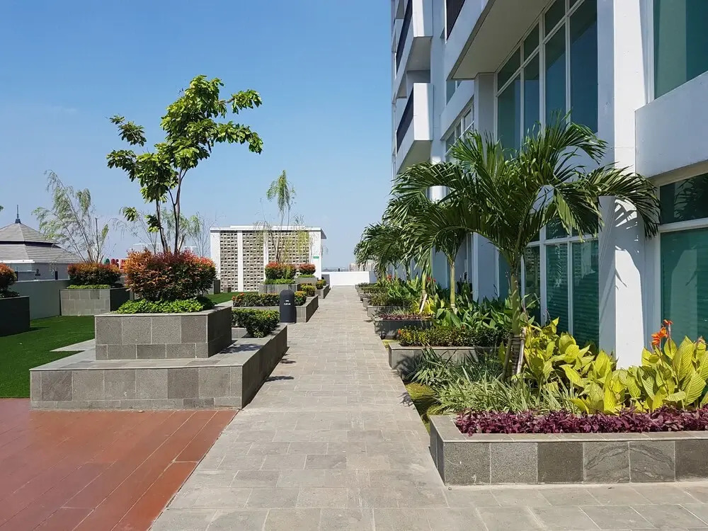Luxury 1BR Tree Park Apartment BSD By Travelio