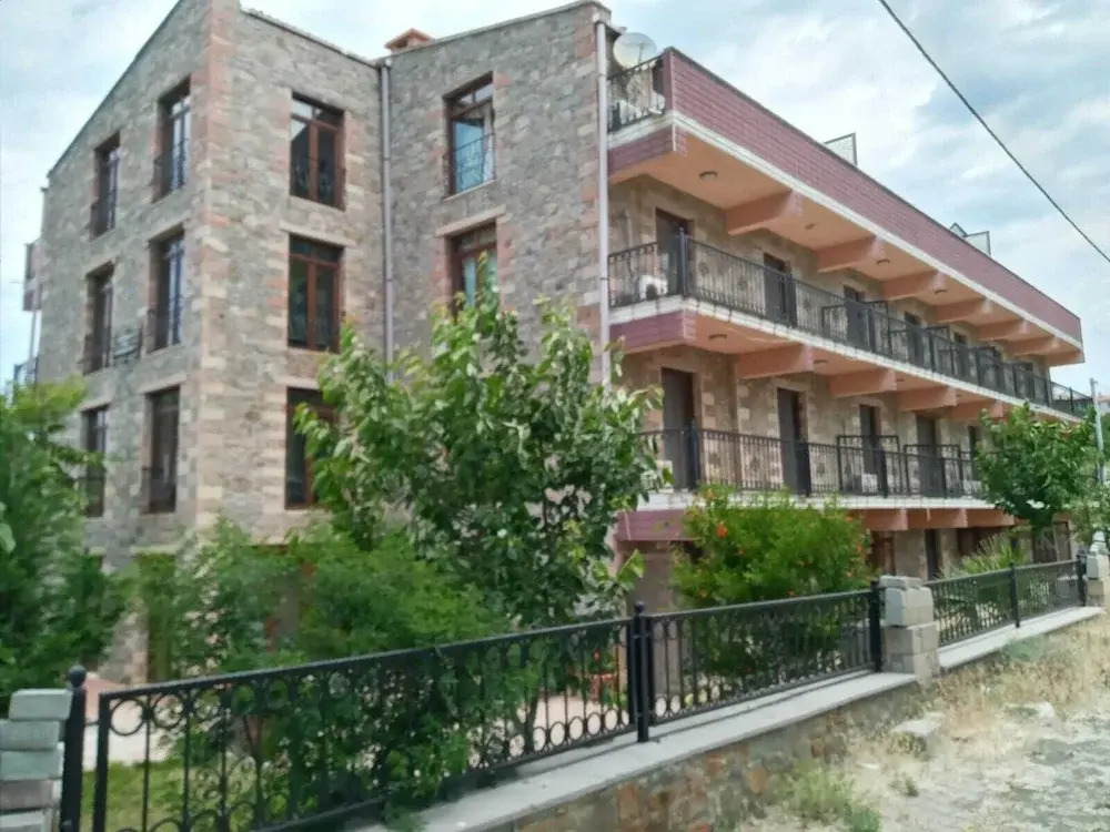 Kayabali Hotel