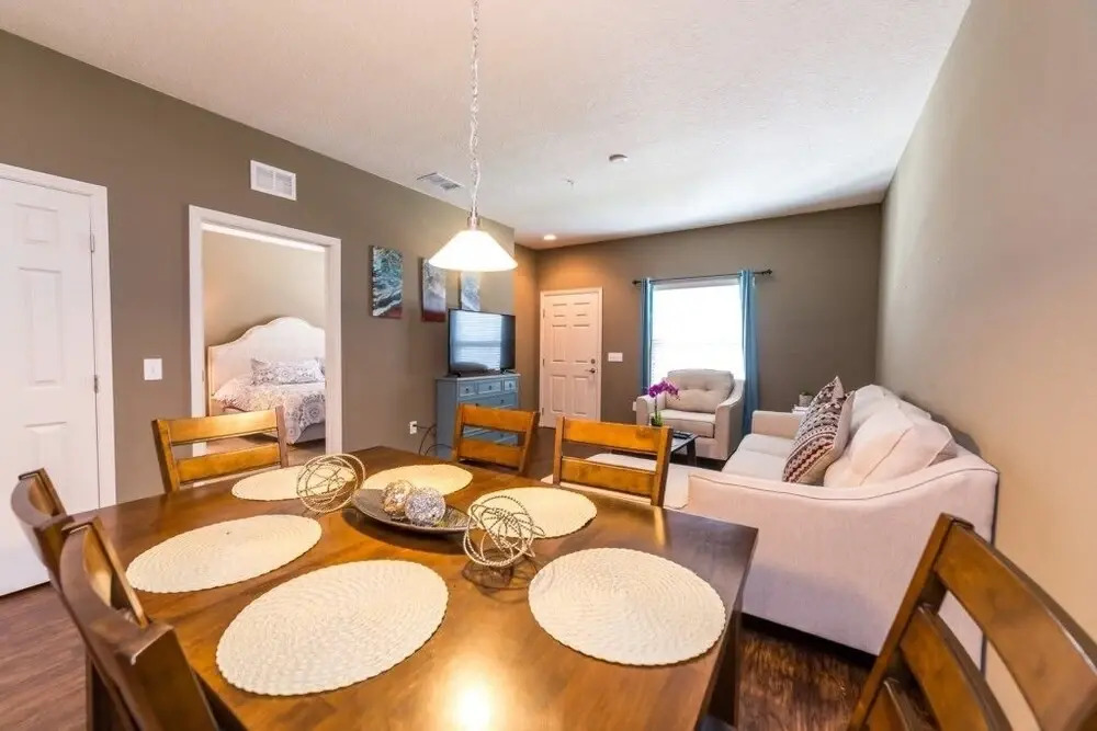 Amazing Townhome! - Lucaya Village - 9006SD