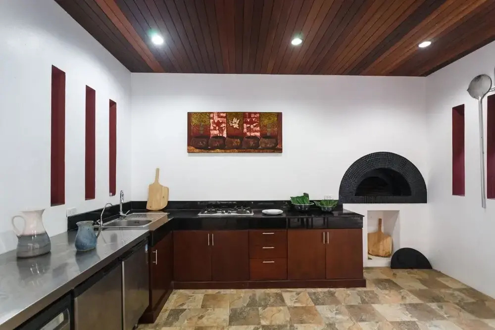 Frangipani Villa in Nai Harn - 5 Bedroom Private Pool With Garden and Pizza Oven