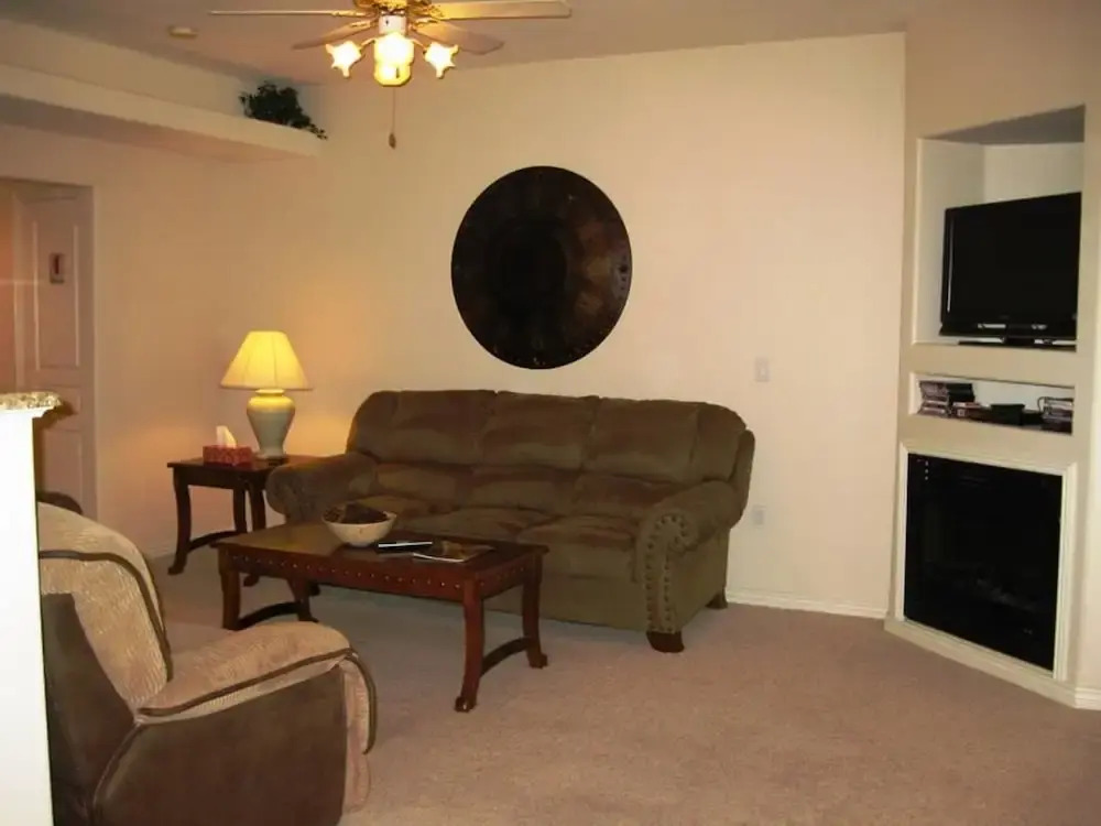 James And Paulette Mcgovern 2 Bedroom Condo