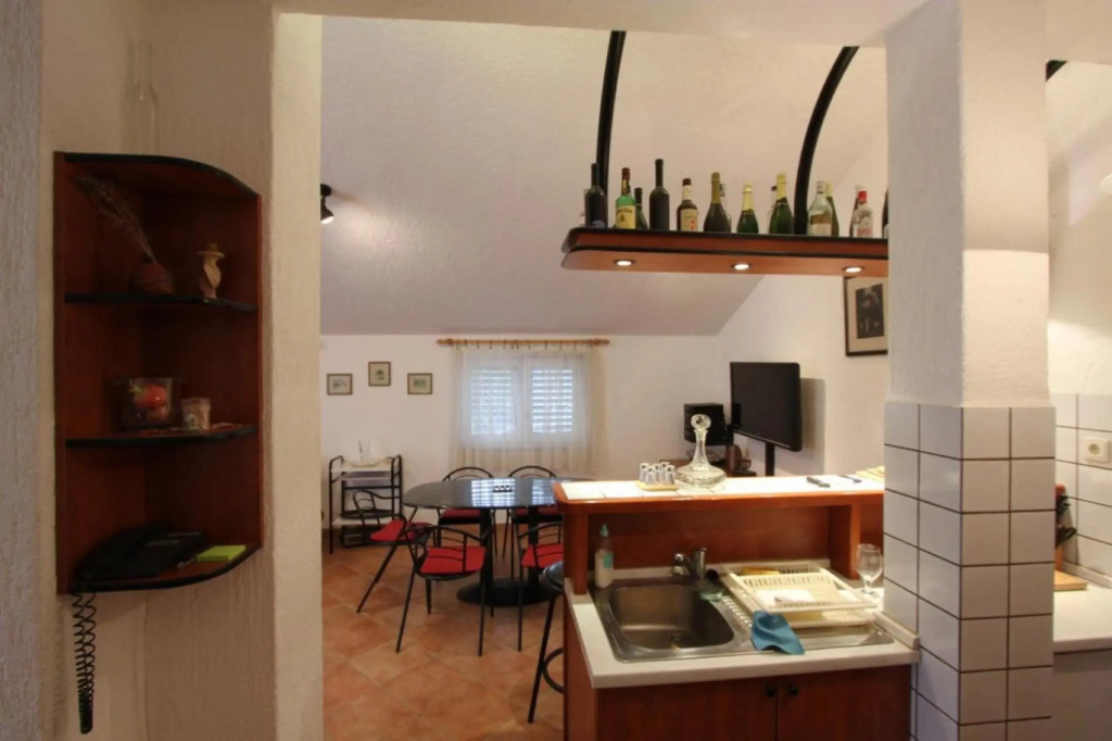 Apartments Rasa
