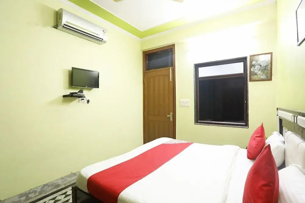 Krishna Residency By OYO Rooms