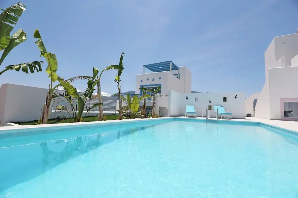 Xenos Villa 6 with a Private pool near the sea
