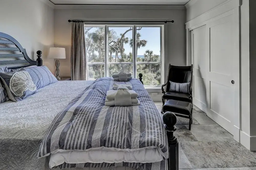 Windsor Place 207