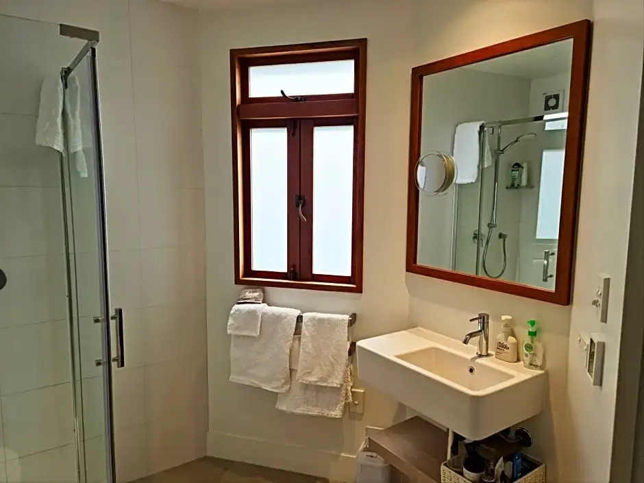 Parnell Garden Suite