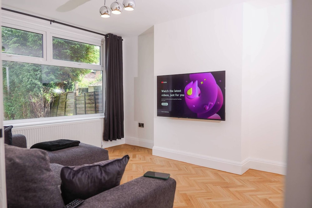 The Langdale - Where Comfort Meets Convenience