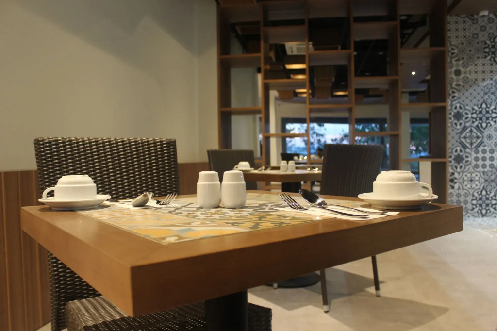 OPI Indah Hotel
