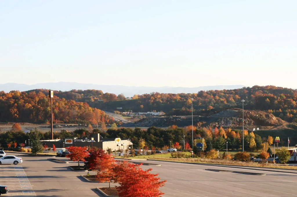 Hampton Inn & Suites Sevierville at Stadium Drive