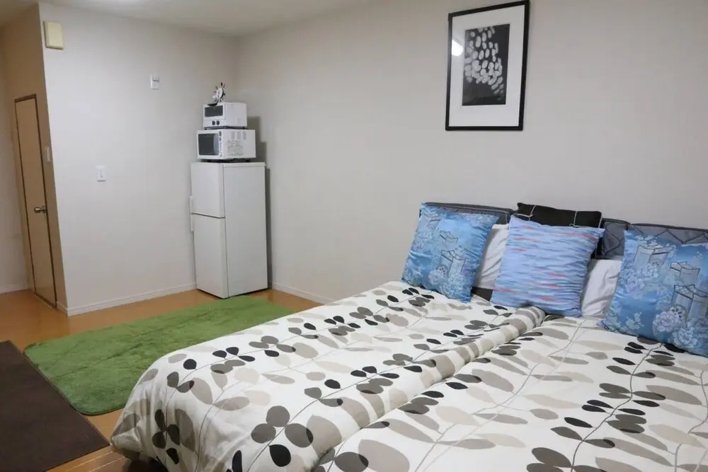 Sun Heights Horikawa 205