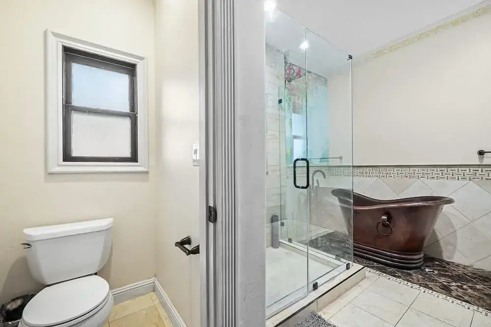 Stunning Roman Design 7bed5bath in Heart San Jose