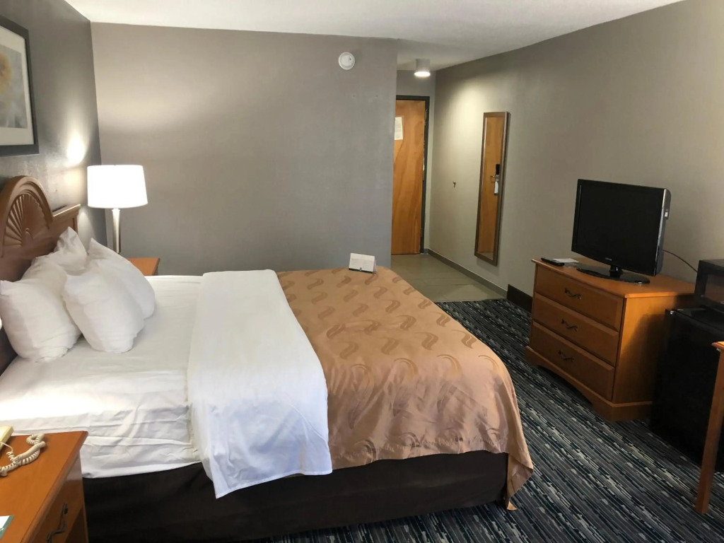 Quality Inn Rochester South