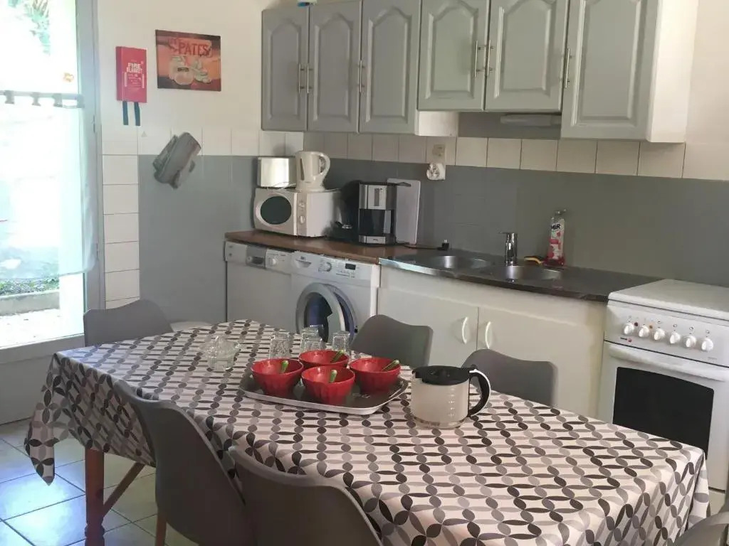 Gîte Saint-Aubin-la-Plaine, 3 pièces, 4 personnes - FR-1-426-247