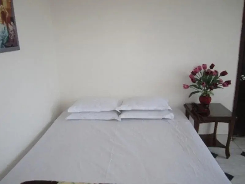 Khách Sạn Quốc Cường-Dì Tám