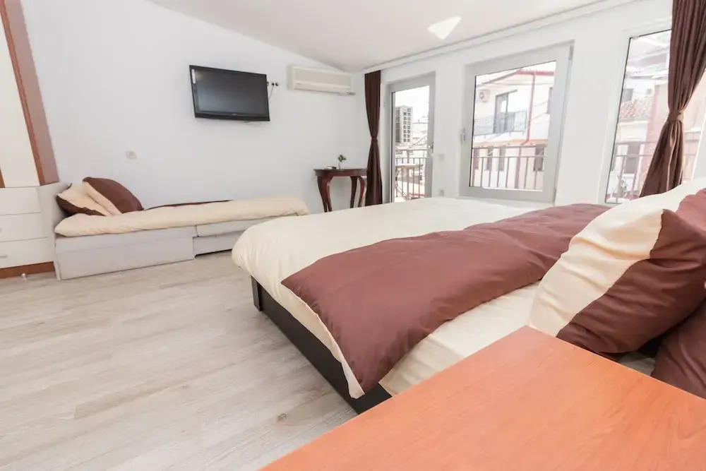 Darija Apartments - City Square