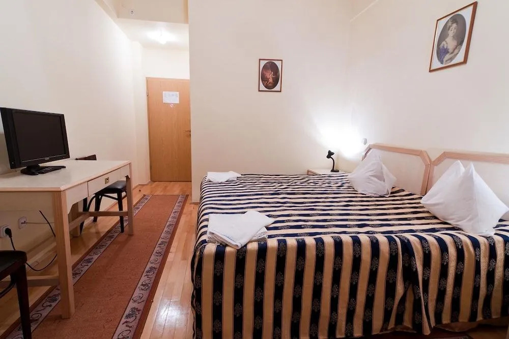 Hotel Gallant "Biker Friendly"