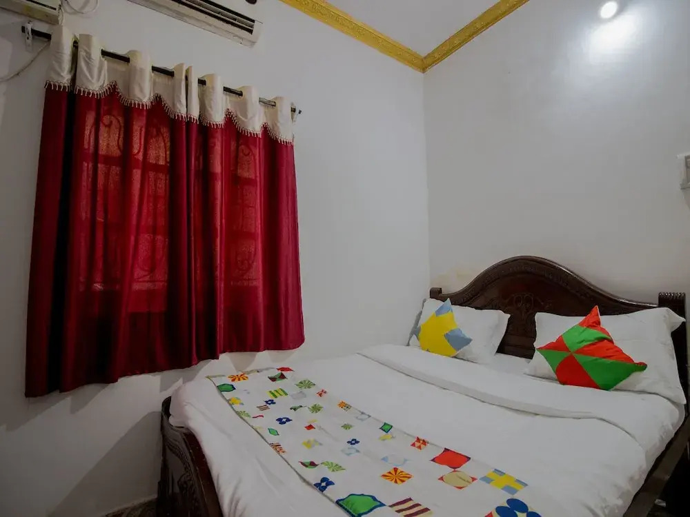 OYO 14233 Home Seaside 2BHK Calangute Beach