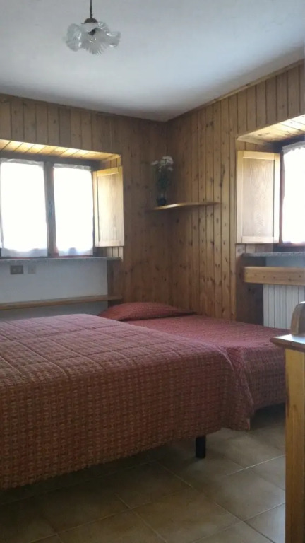 Hotel & Restaurant Perret - Mountain People