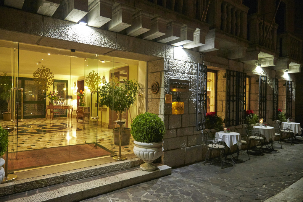 Sina Palazzo SantAngelo