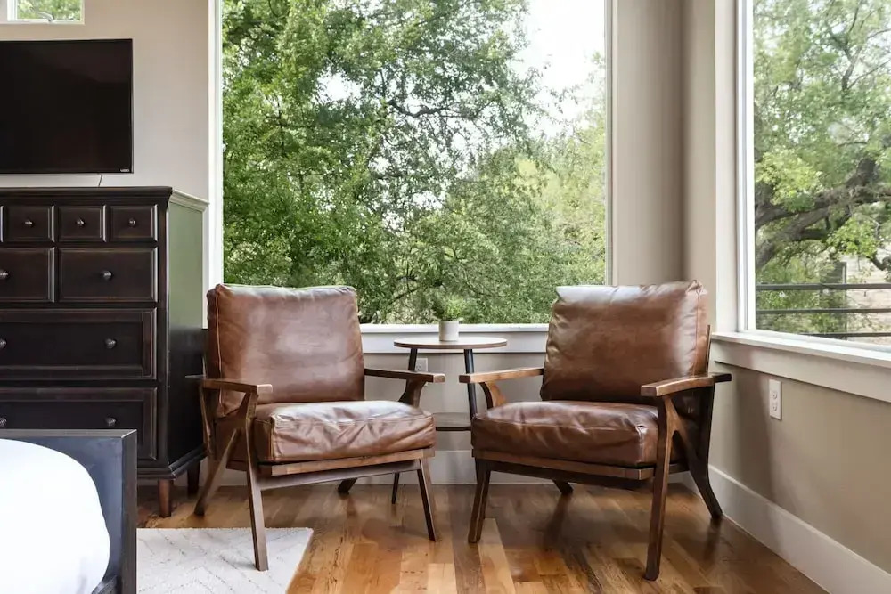 Upstay - Newly Built Modern Home w Private Pool , Austin
