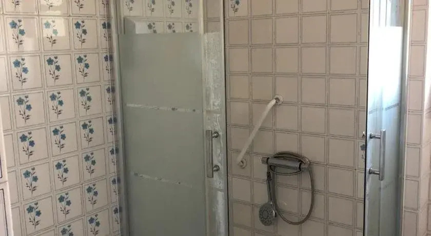 Hostal Paratene
