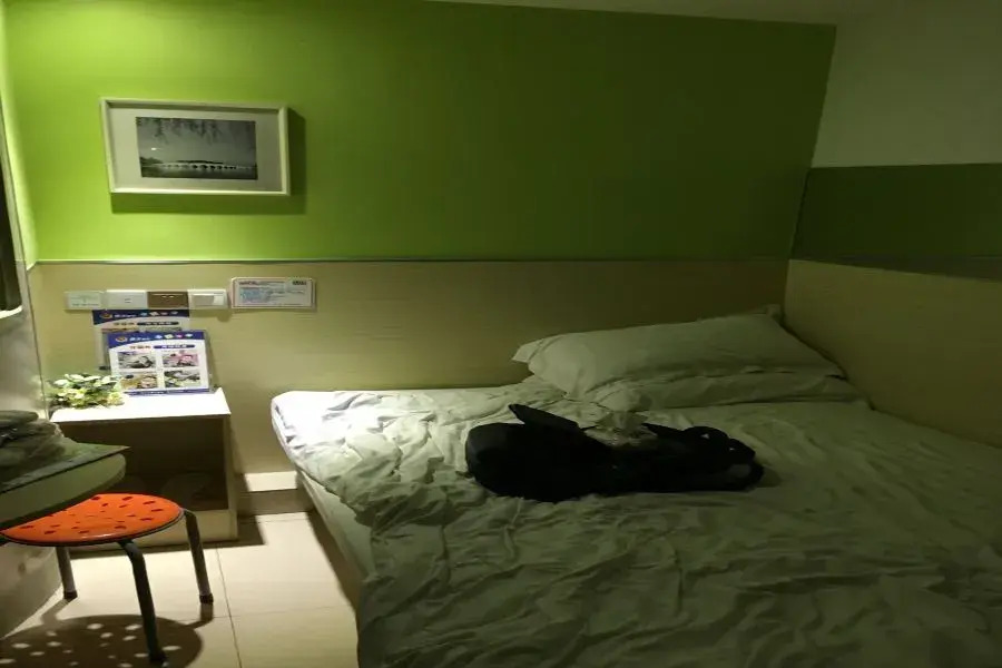 100 Inn Xiamen Lundu Hexiang West Road