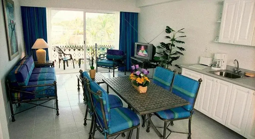 Costa Bonita Resorts