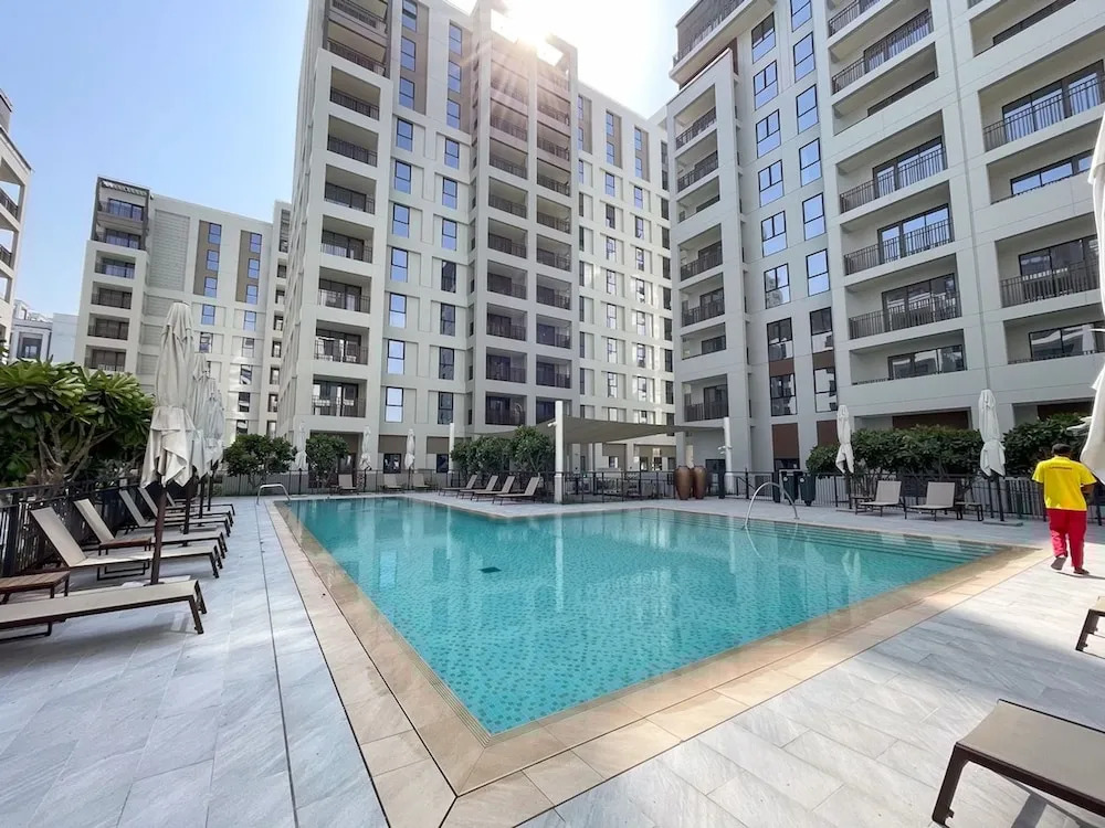 Elegant 4-bedroom Apartment Perfect for Families in Dubai Creek Harbour