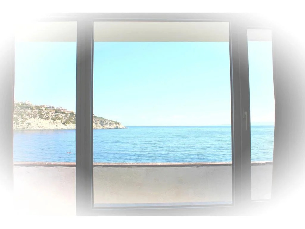 Can Karaburun Hotel