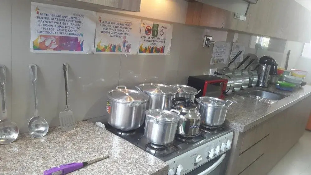 Backpackers Bar&Suites