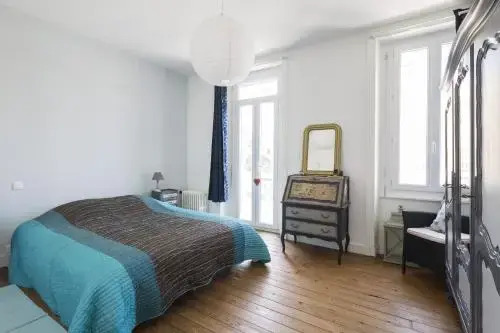 Le Rochebonne, Maison, 10-13 Personnes, Plage À 500m