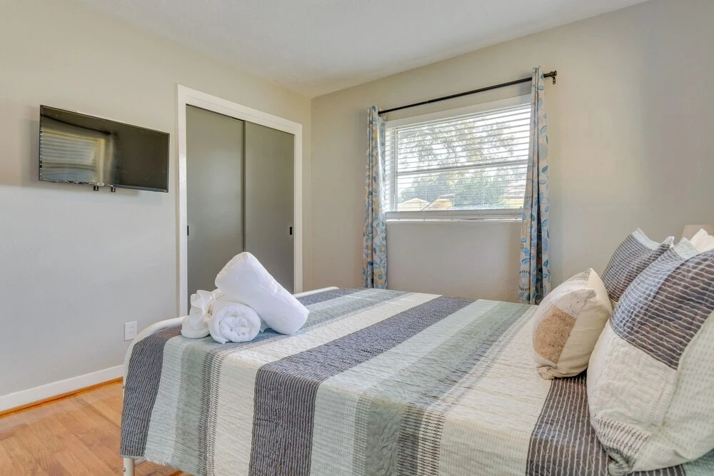 Stylish Pensacola Retreat w/ Patio & Grill!