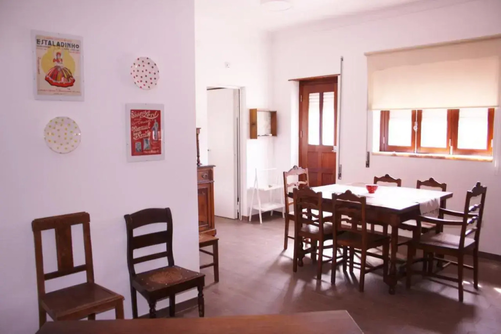 Meio Country House