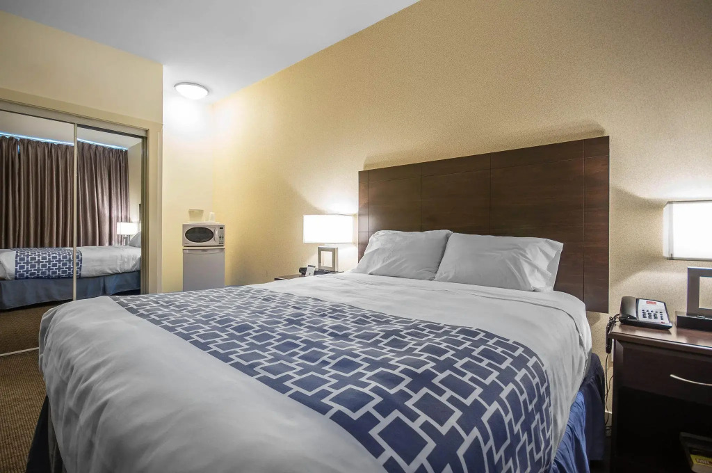 Motel 6 Surrey, Bc