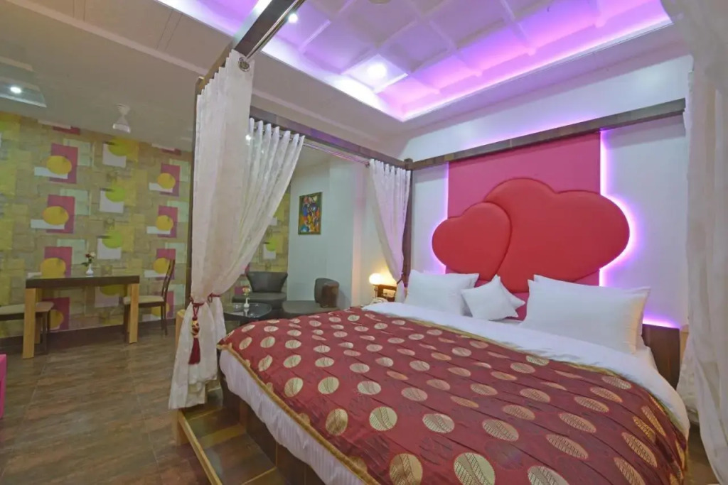 Hotel JP International