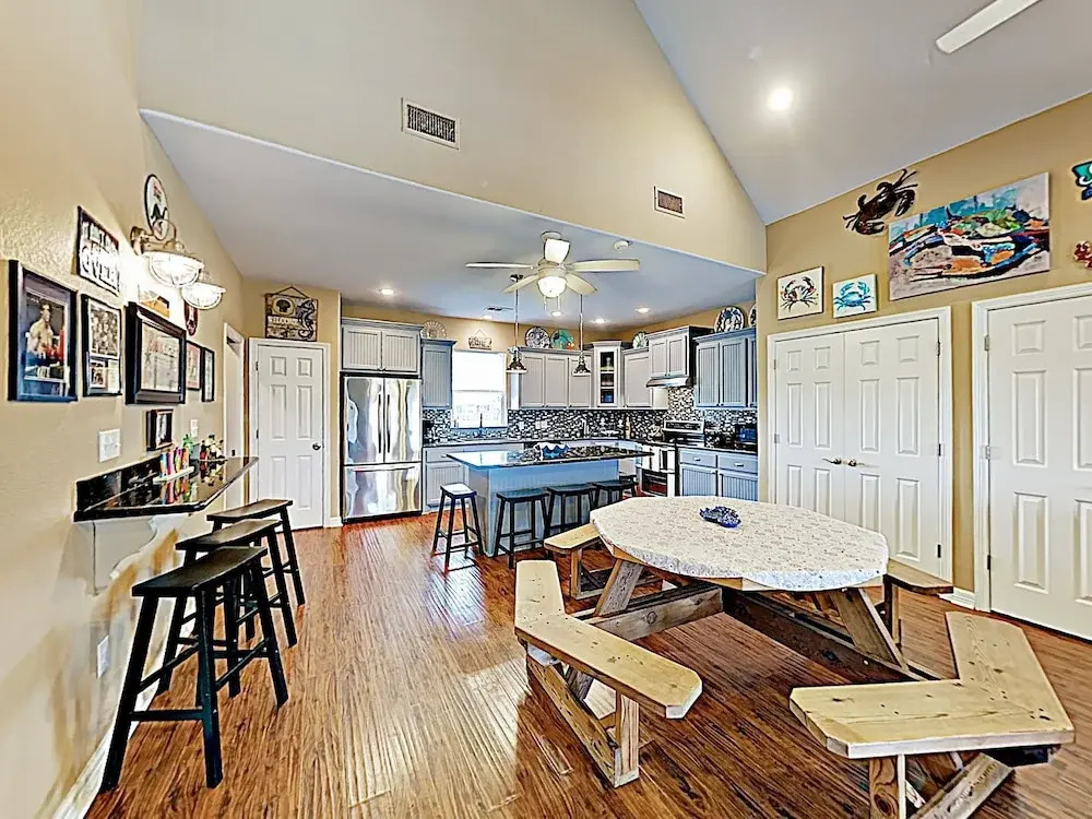 New Listing! Choice Family Getaway: Stroll To Sand 2 Bedroom Home