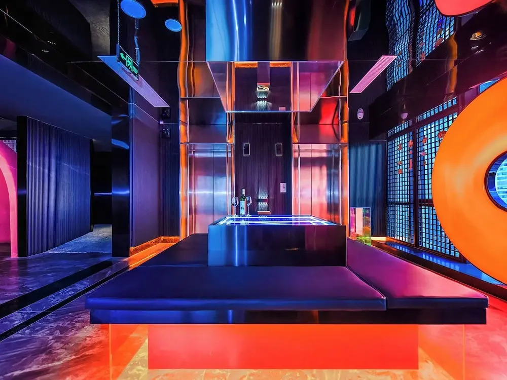 Enji M Hotel-Jiefangbei Hongyadong