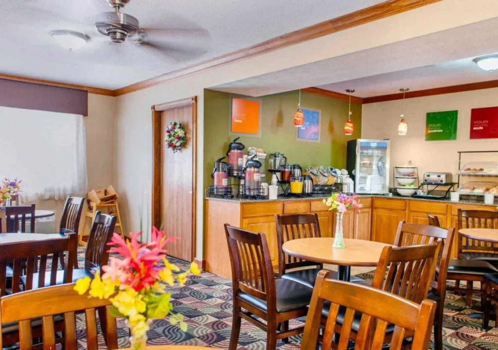 Quality Inn I-74 Batesville