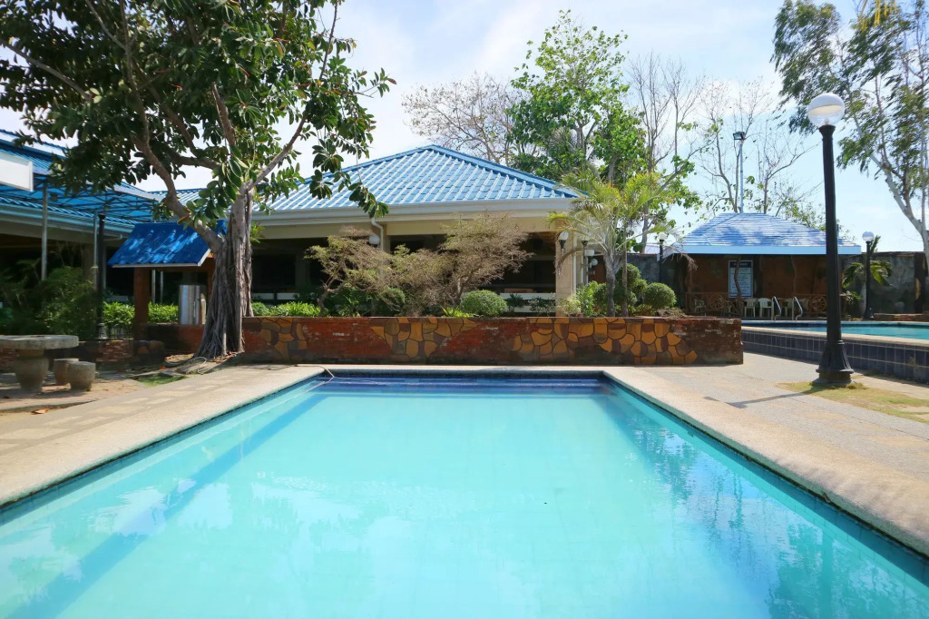 Puerto de San Juan Beach Resort Hotel and Residences