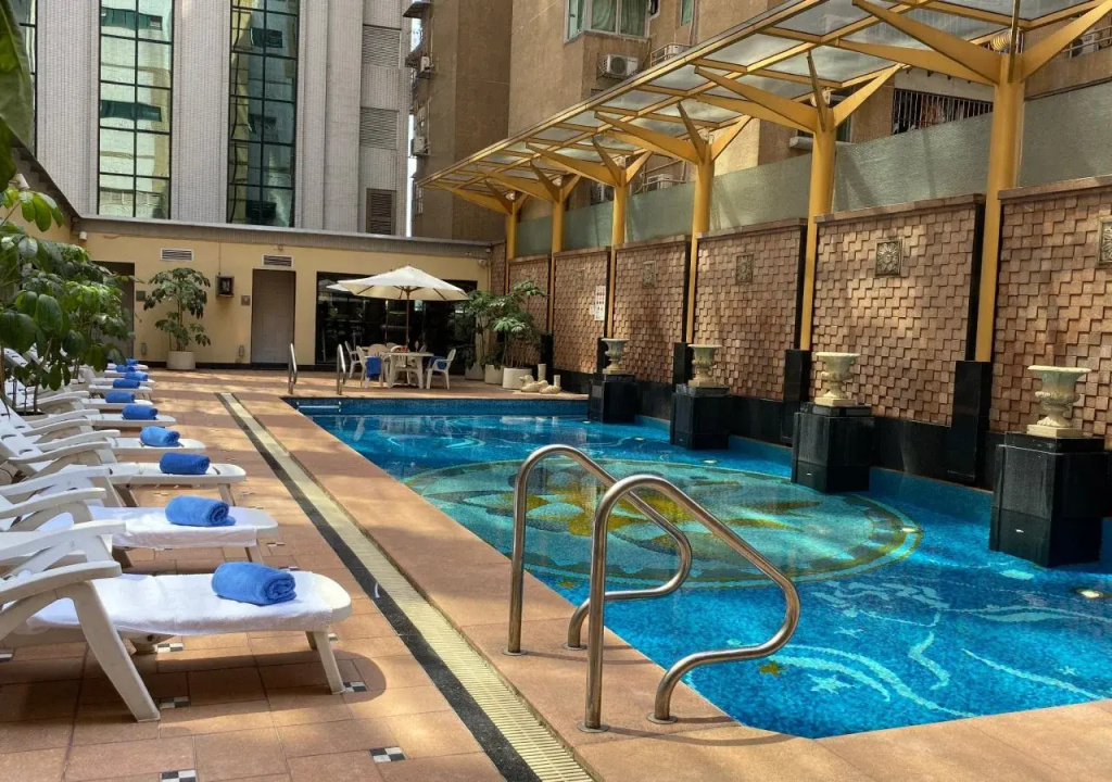 Hotel Golden Dragon