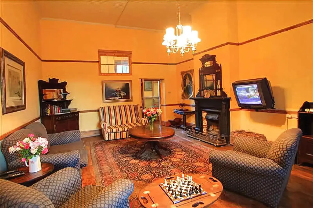 The Willow Historical Guest House