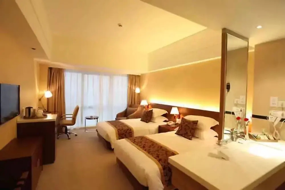 New Century Manju Pudong Airport Hotel