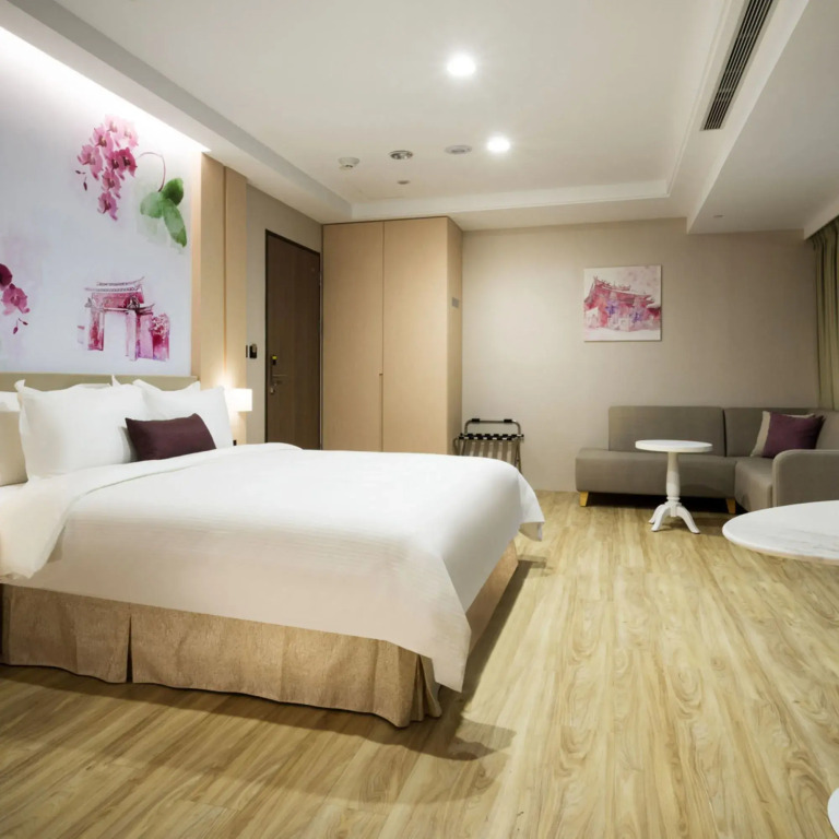台南星鑽國際商旅 Hua Hotel