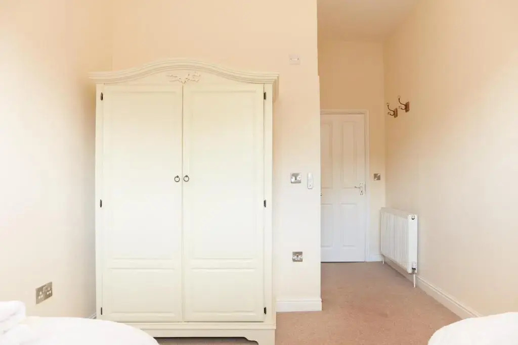 Olde Englishe Flat 10