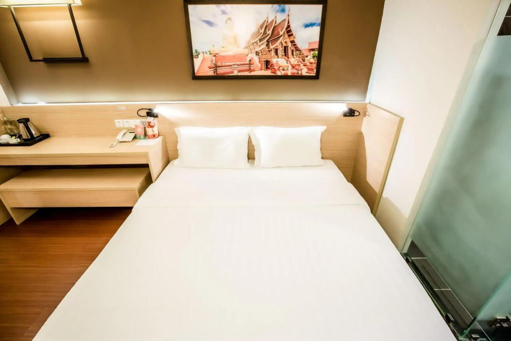 Chiang Roi 7 Days Inn
