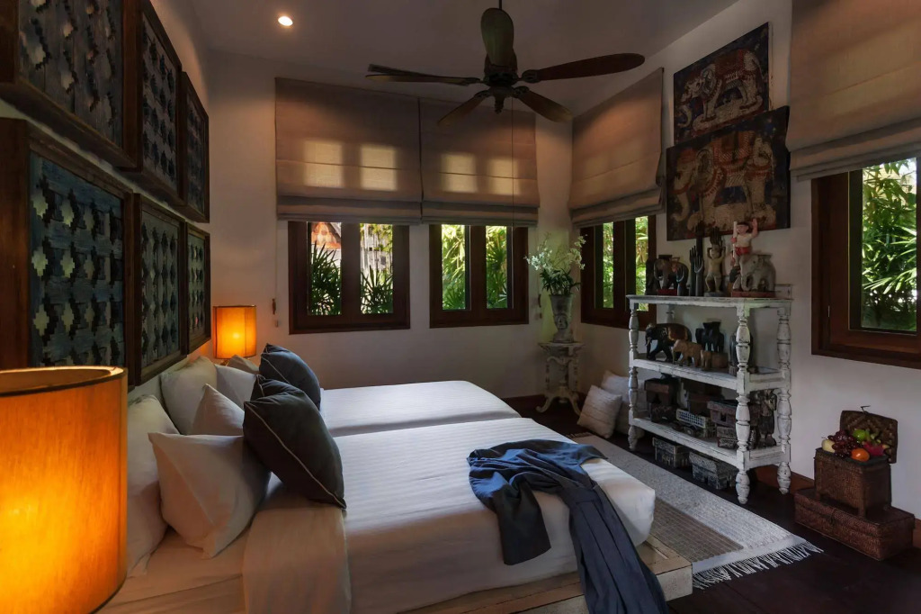 Howies HomeStay