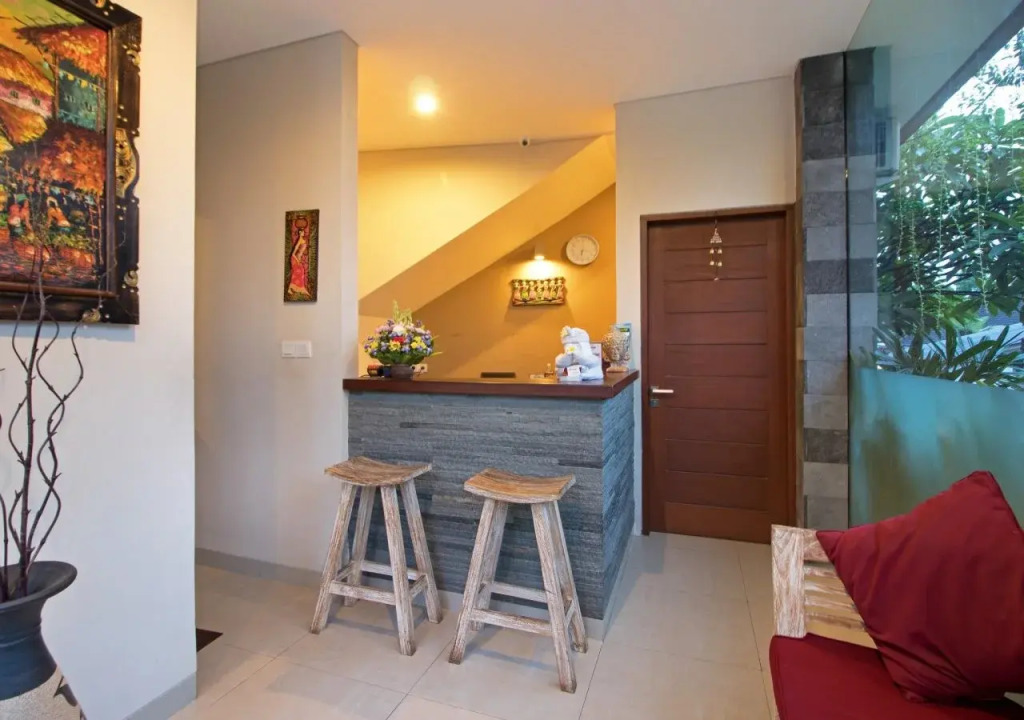 Vansari Hotel