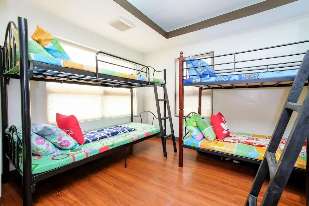 ZEN Hostel Quirino Ave. Malate